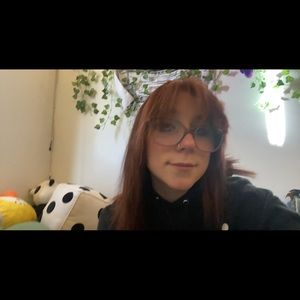 Meet your Posher, Lucy